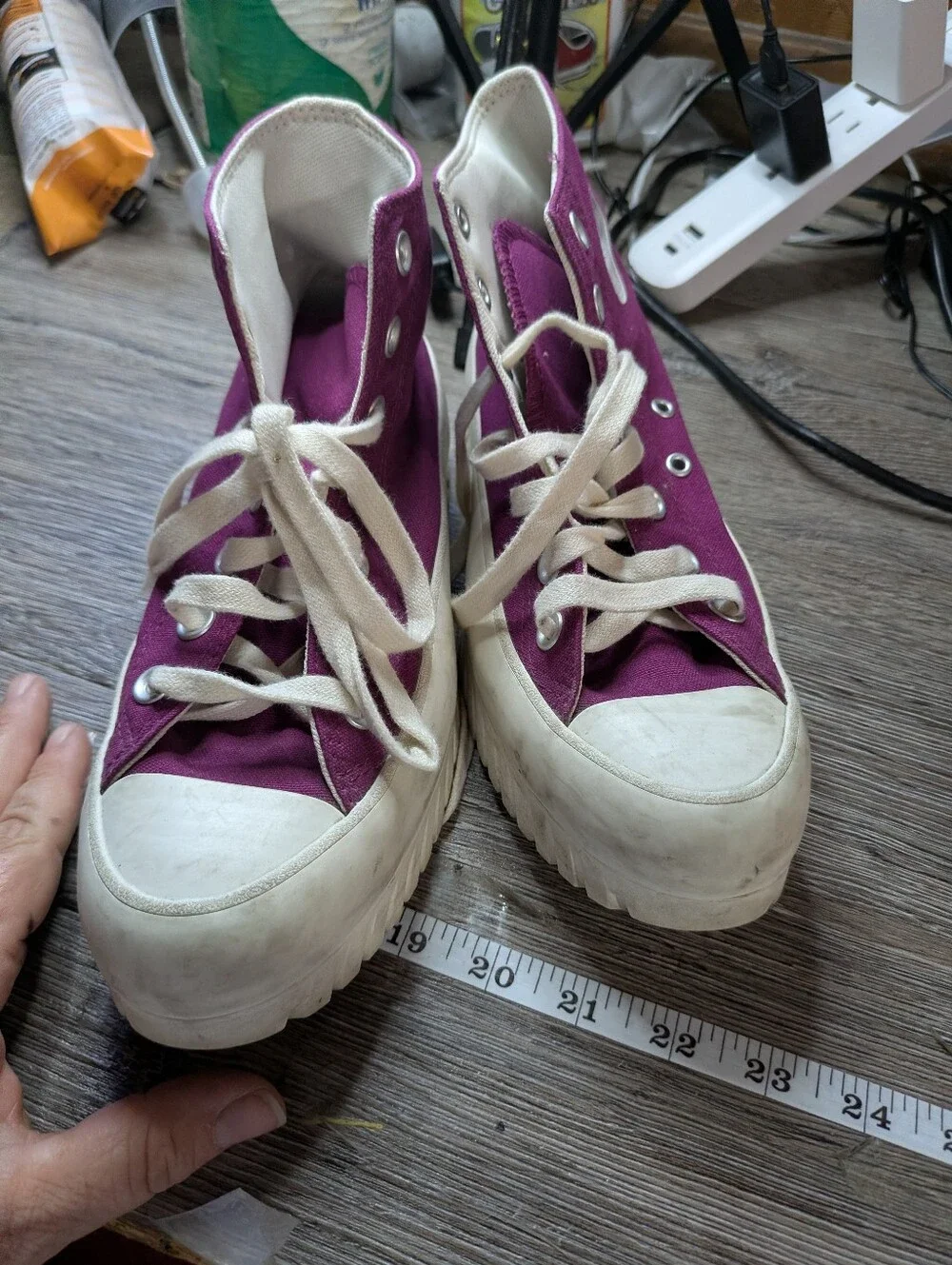 Converse Purple Platform High‎ Top Sneakers Woman's Size 6 Men's 4
